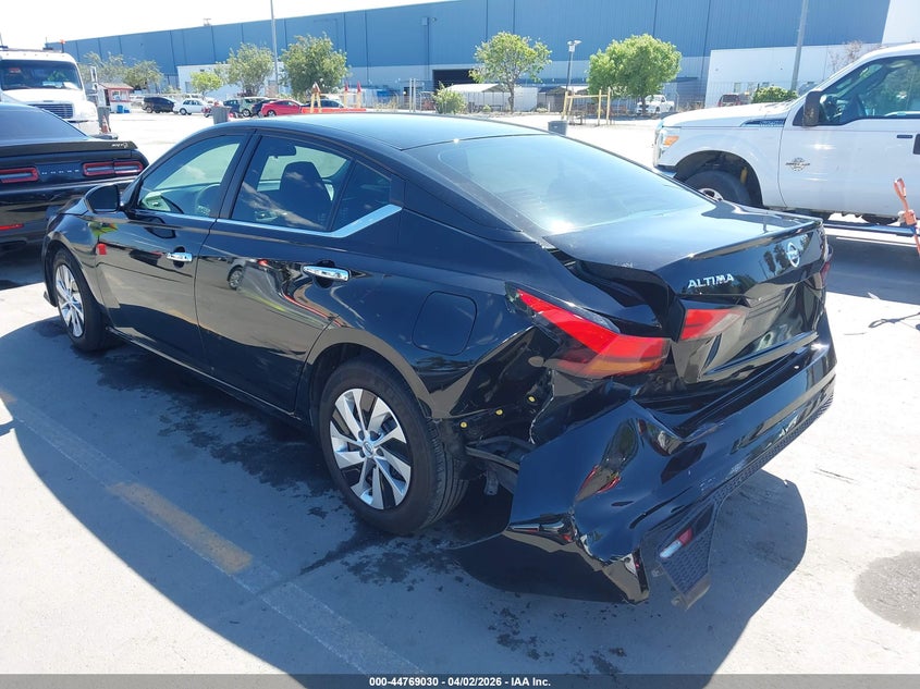 2022 Nissan Altima S Fwd