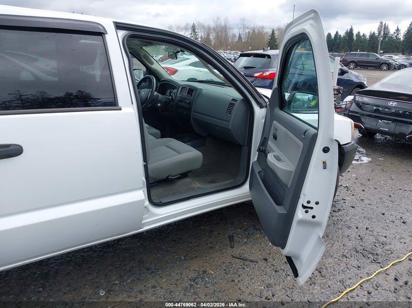 2007 Dodge Dakota St