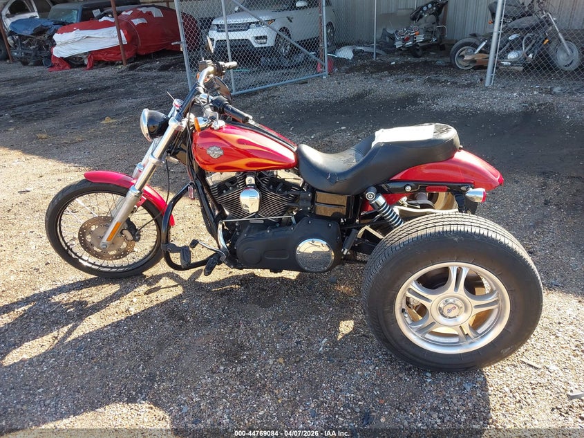 2012 Harley-Davidson Fxdwg Dyna Wide Glide VIN: 1HD1GPM13CC305280 Lot: 44769084