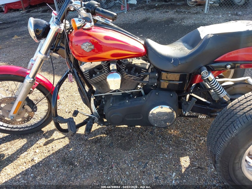 2012 Harley-Davidson Fxdwg Dyna Wide Glide VIN: 1HD1GPM13CC305280 Lot: 44769084
