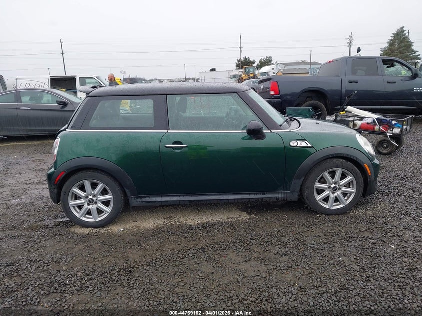2013 Mini Hardtop Cooper S VIN: WMWSV3C59DT393842 Lot: 44769162