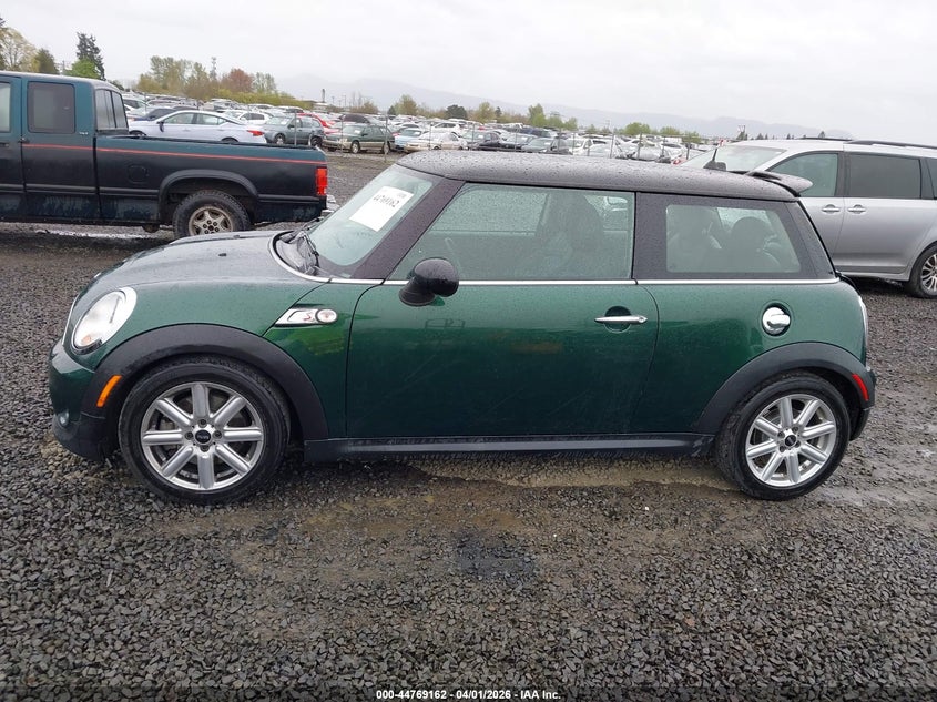2013 Mini Hardtop Cooper S VIN: WMWSV3C59DT393842 Lot: 44769162