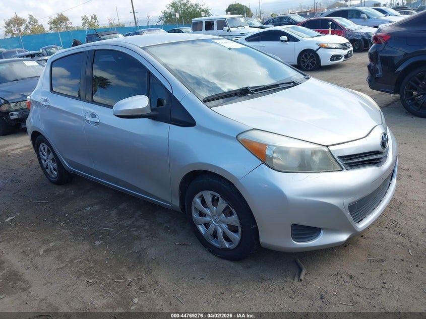 2012 Toyota Yaris Le