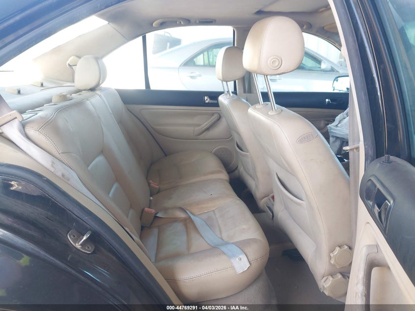 2001 Volkswagen Jetta Gls VIN: 3VWSK69M91M129992 Lot: 44769291