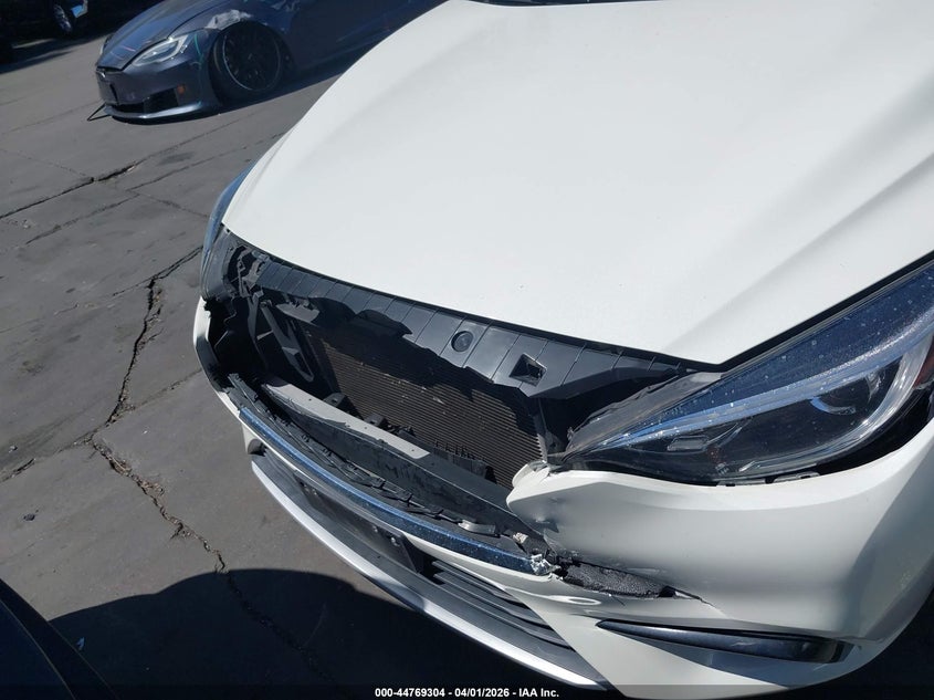 2018 Infiniti Qx30 Premium VIN: SJKCH5CP7JA058868 Lot: 44769304