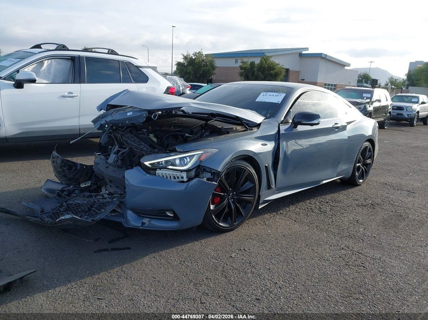 2022 Infiniti Q60 Red Sport 400