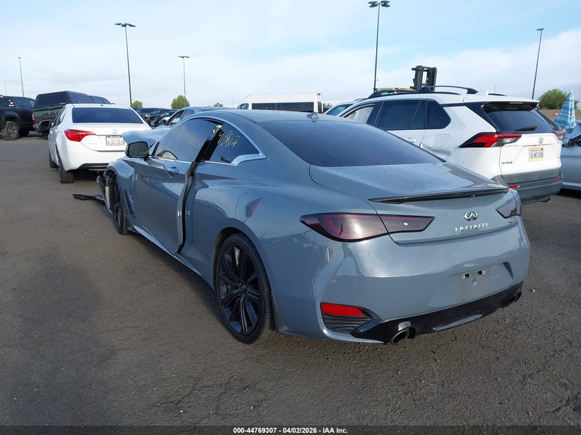 2022 Infiniti Q60 Red Sport 400