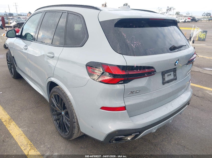 Vin: 5ux13eu03t9105343, lot: 45266531, bmw x5 sdrive40i 20263