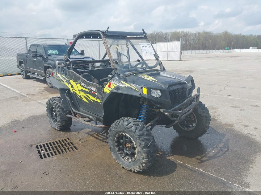 POLARIS RZR 2013