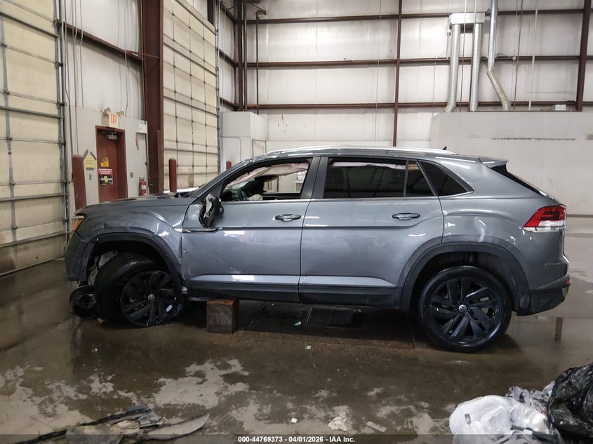 2023 Volkswagen Atlas Cross Sport 3.6L V6 Se W/Technology VIN: 1V2HE2CA7PC210705 Lot: 44769373