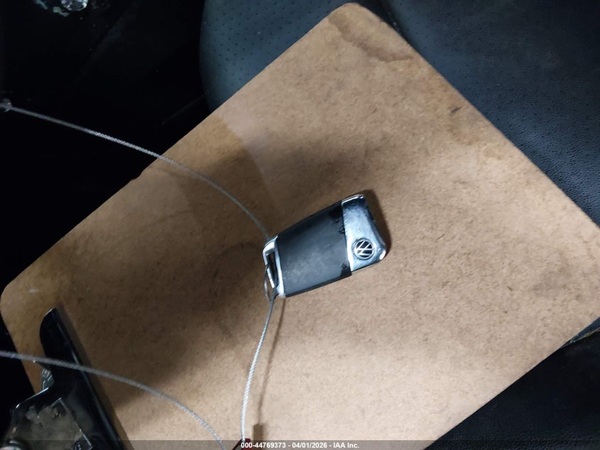 2023 Volkswagen Atlas Cross Sport 3.6L V6 Se W/Technology VIN: 1V2HE2CA7PC210705 Lot: 44769373