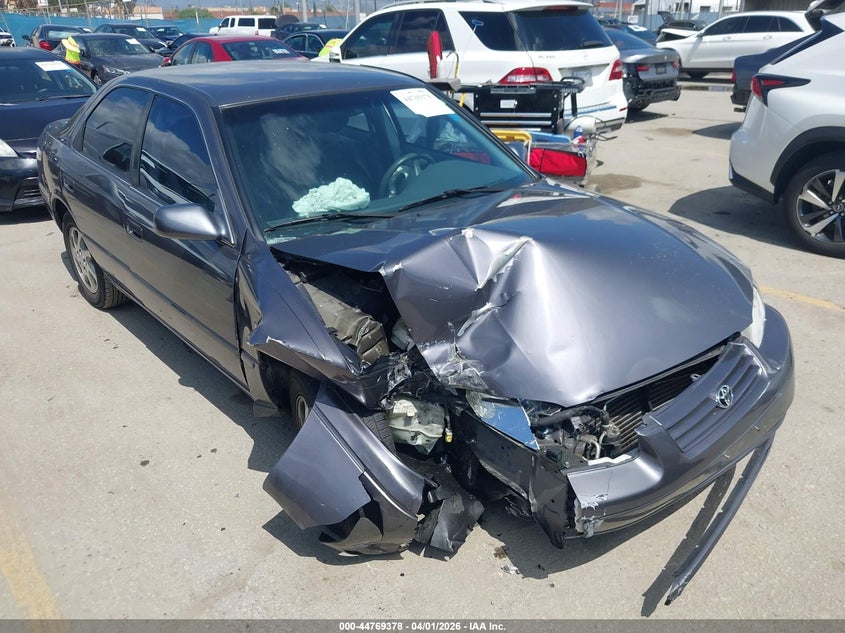 1999 Toyota Camry Le V6