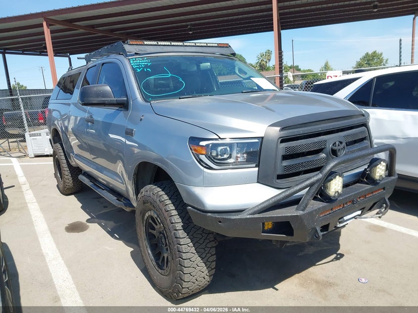 2010 Toyota Tundra Grade 5.7L V8