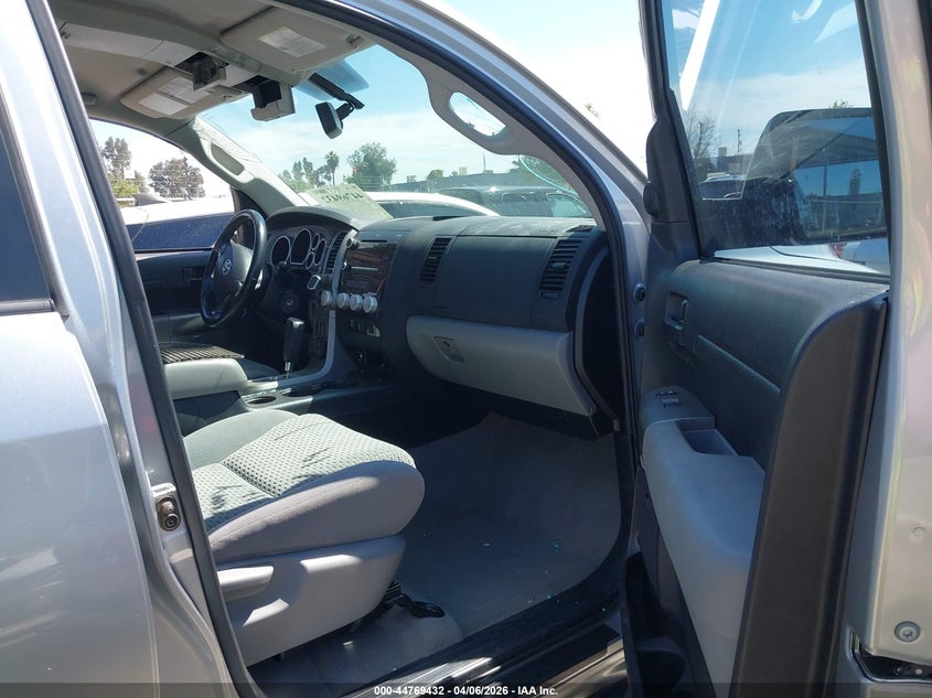 2010 Toyota Tundra Grade 5.7L V8