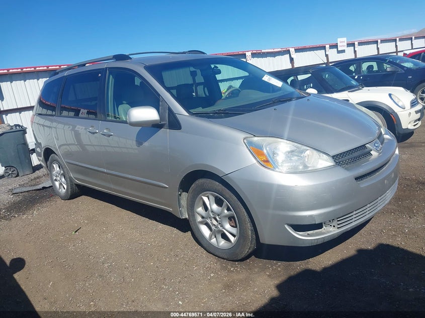 2004 Toyota Sienna Xle