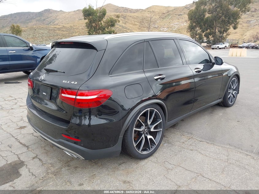 2019 MERCEDES-BENZ AMG GLC 43 — zdjęcie 4