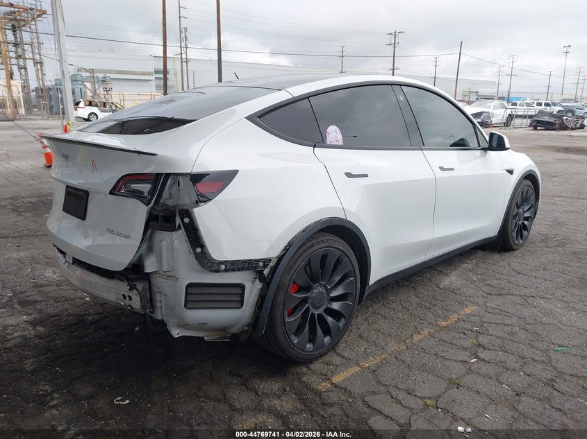2022 Tesla Model Y Performance Dual Motor All-Wheel Drive