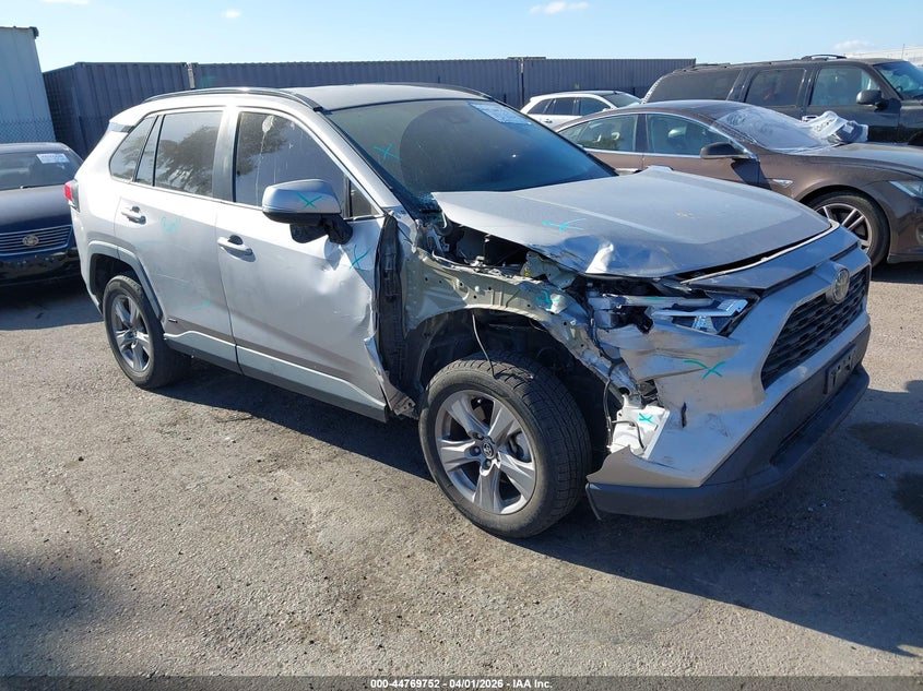 2022 Toyota Rav4 Hybrid Xle