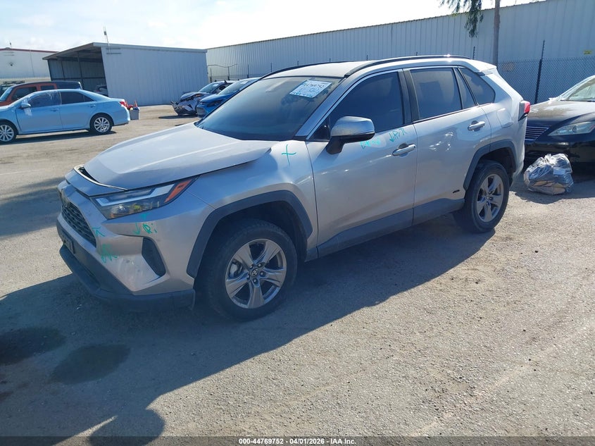 2022 Toyota Rav4 Hybrid Xle