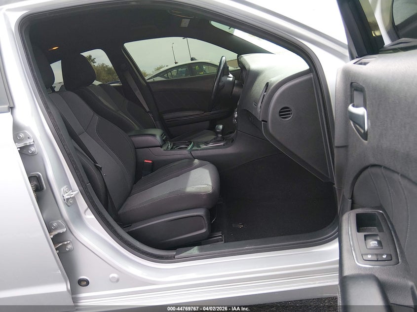 2019 Dodge Charger Sxt Rwd