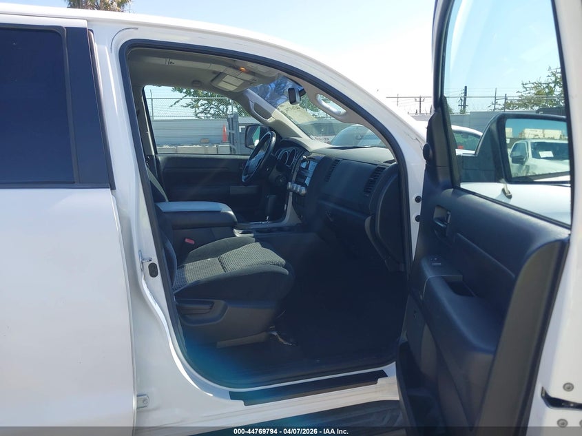 2010 Toyota Tundra Grade 5.7L V8