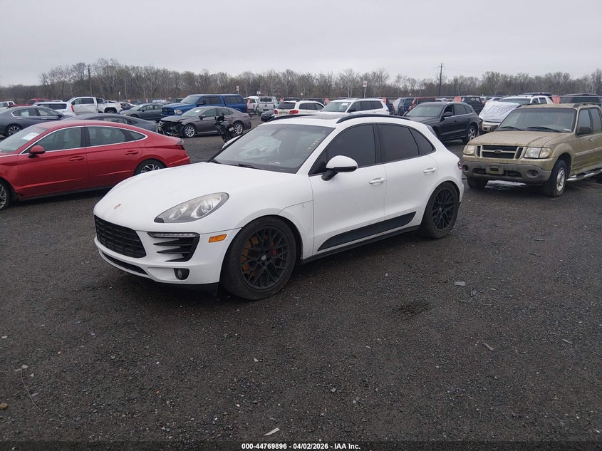 2015 Porsche Macan S