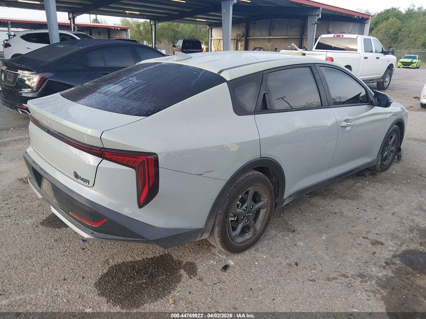 Vin: 3kpft4de7te269039, lot: 45267126, kia k4 lxs 20264