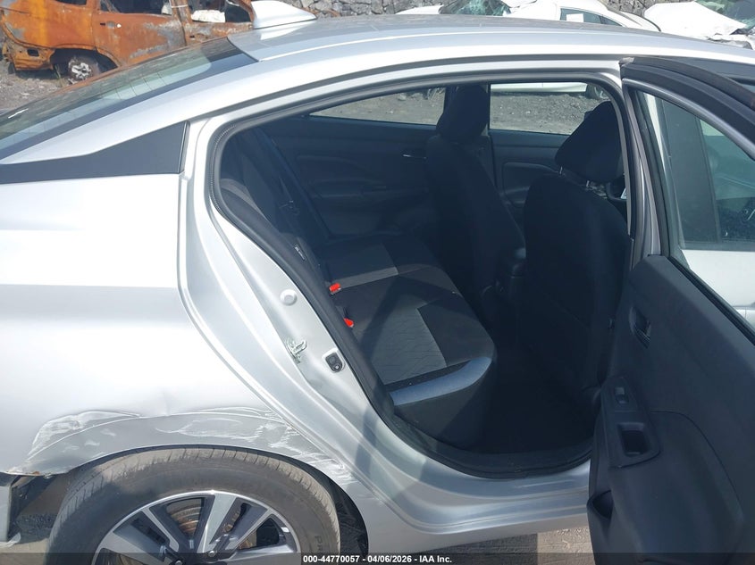 AtlanticExpress - Nissan Versa