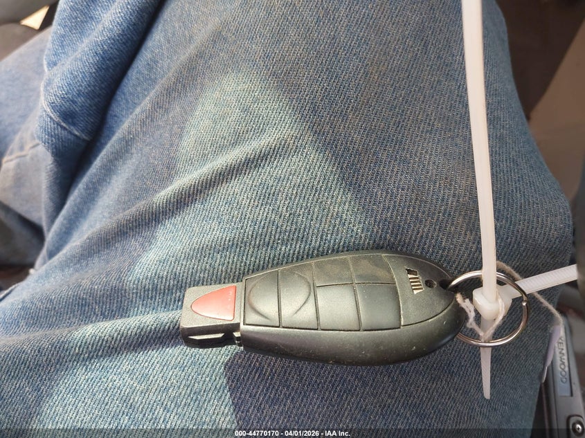 2011 Volkswagen Routan S VIN: 2V4RW4DG0BR766894 Lot: 44770170