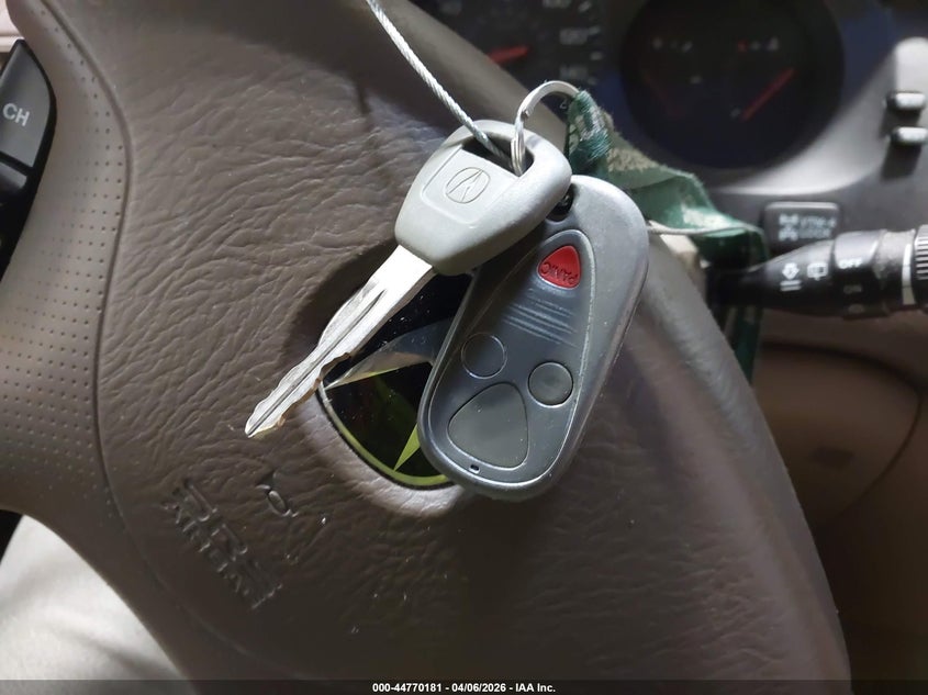 2003 Acura Mdx VIN: 2HNYD18633H527546 Lot: 44770181