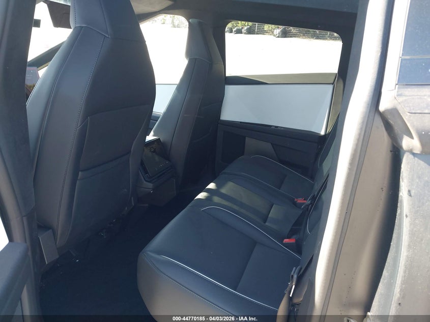 2024 Tesla Cybertruck Cyberbeast VIN: 7G2CEHEE0RA033140 Lot: 44770185