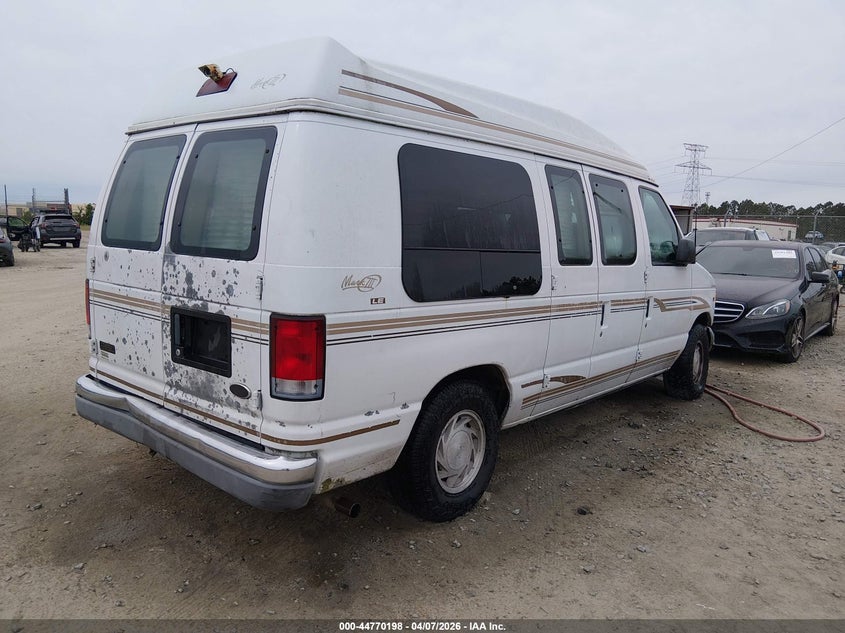 2000 Ford E-150 Recreational