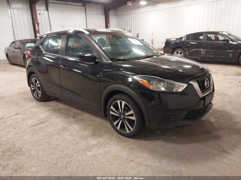 2020 Nissan Kicks Sv Xtronic Cvt