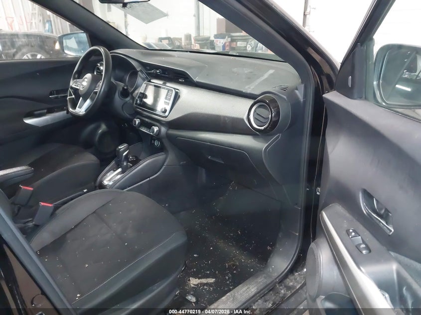 2020 Nissan Kicks Sv Xtronic Cvt