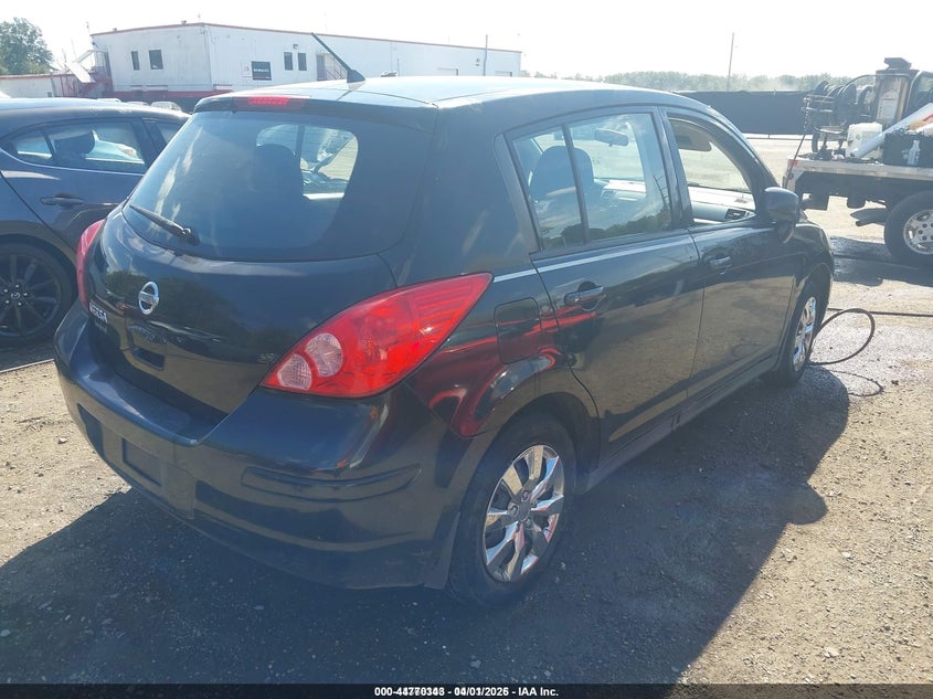 2011 Nissan Versa 1.8S