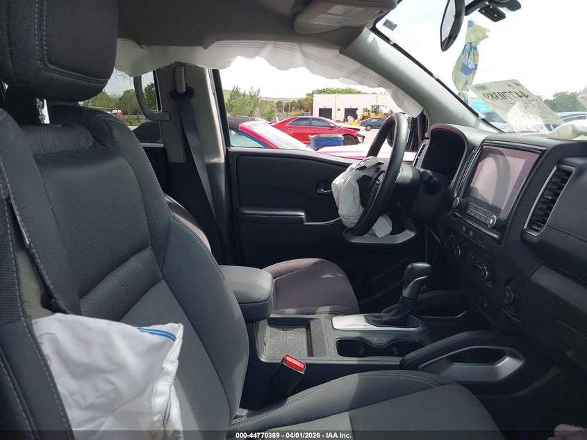 2024 Nissan Frontier Sv 4X4