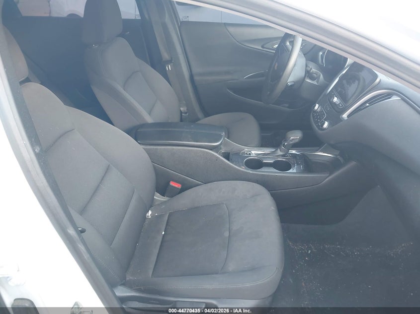 2023 CHEVROLET MALIBU auction photo 5