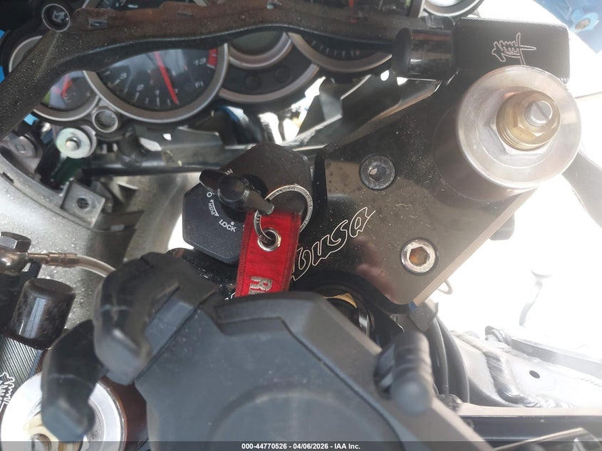 2008 Suzuki Gsx1300 R VIN: JS1GX72A382103805 Lot: 44770526