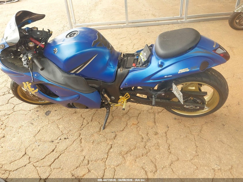 2008 Suzuki Gsx1300 R VIN: JS1GX72A382103805 Lot: 44770526