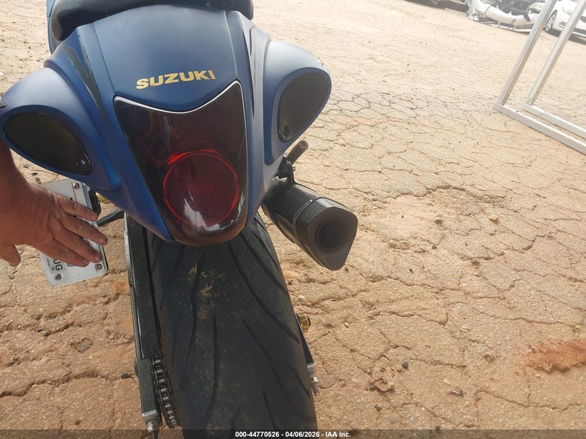 2008 Suzuki Gsx1300 R VIN: JS1GX72A382103805 Lot: 44770526