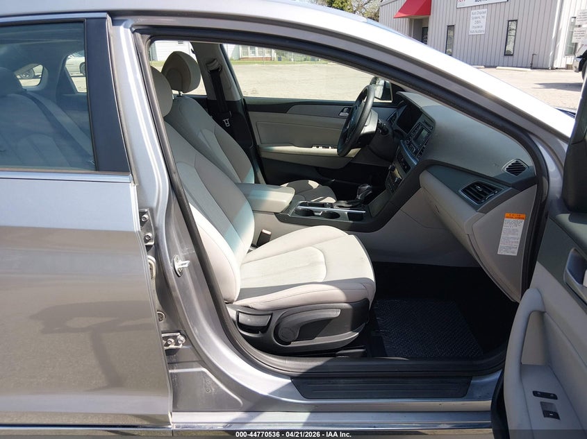 2016 Hyundai Sonata Hybrid Se