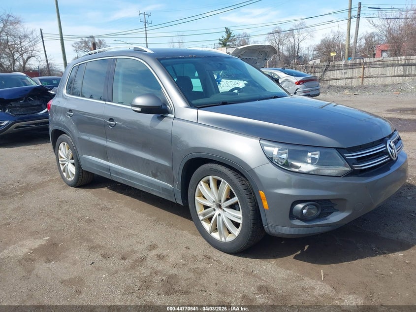 2014 Volkswagen Tiguan Se