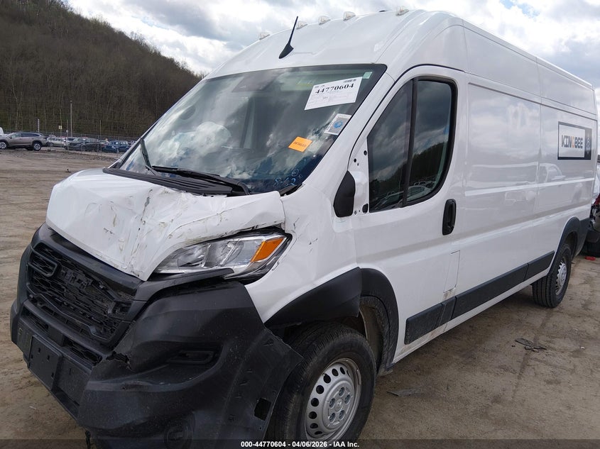 Vin: 3c6lrvdg9te157200, lot: 45267852, ram promaster 2500 tradesman high roof 159 wb w/pass seat 20262