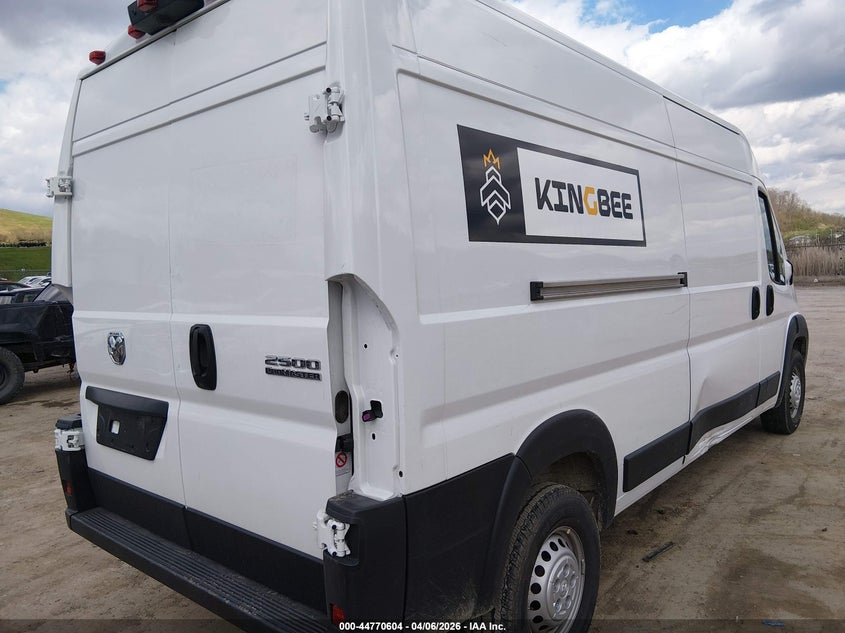 Vin: 3c6lrvdg9te157200, lot: 45267852, ram promaster 2500 tradesman high roof 159 wb w/pass seat 20264