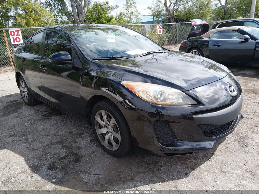 2013 Mazda Mazda3 I Sport