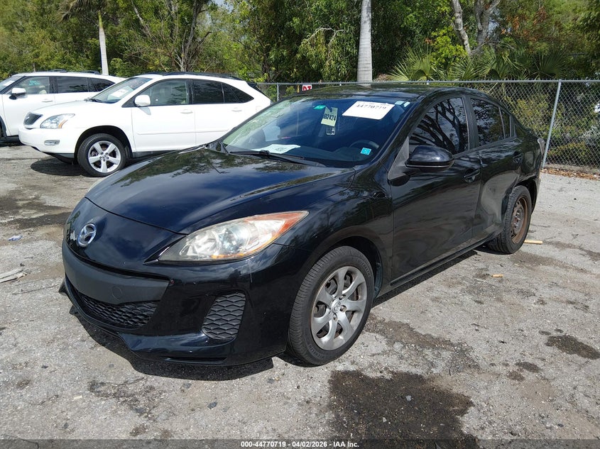 2013 Mazda Mazda3 I Sport