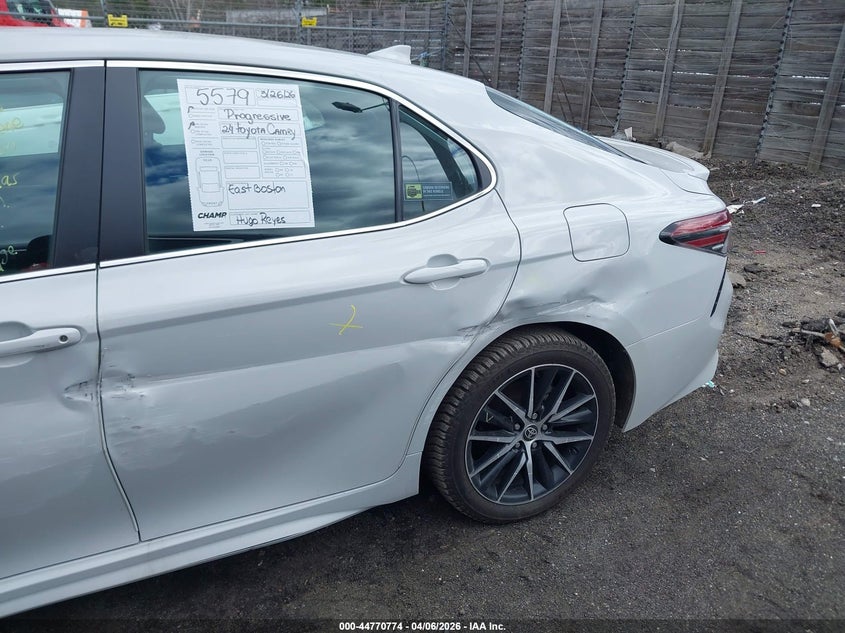 2024 TOYOTA CAMRY auction photo 6