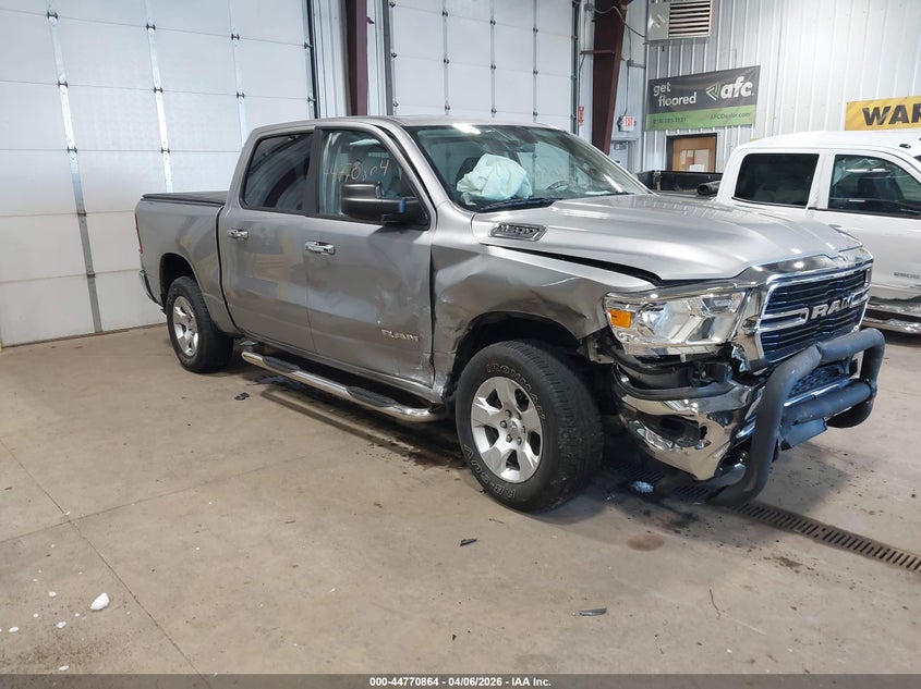 1C6RRFFG7KN797039 2019 Ram 1500 Big Horn/Lone Star 4X4 5'7 Box auction photo 1