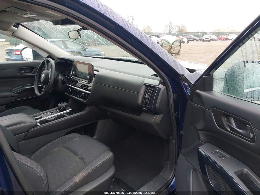 2024 Nissan Pathfinder Sv 4Wd