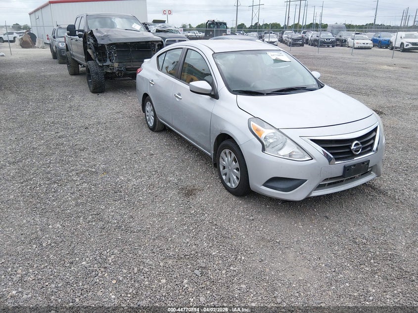 2018 Nissan Versa 1.6 Sv